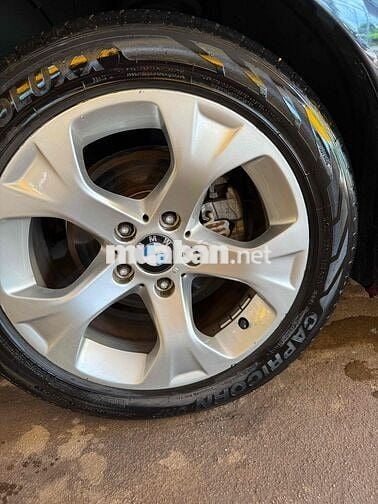 BMW 3 Series 20***00 km