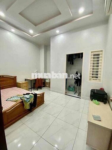 NHÀ 4 TẦNG THIẾT KẾ HIỆN ĐẠI_SÁT BÊN CHỢ. GIÁ CHỈ 4.95tỷ