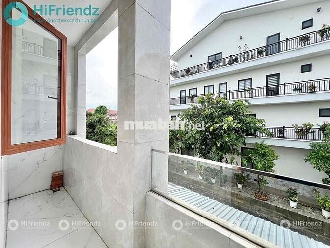 phòng ban công mới kdc đại phúc gần rmit