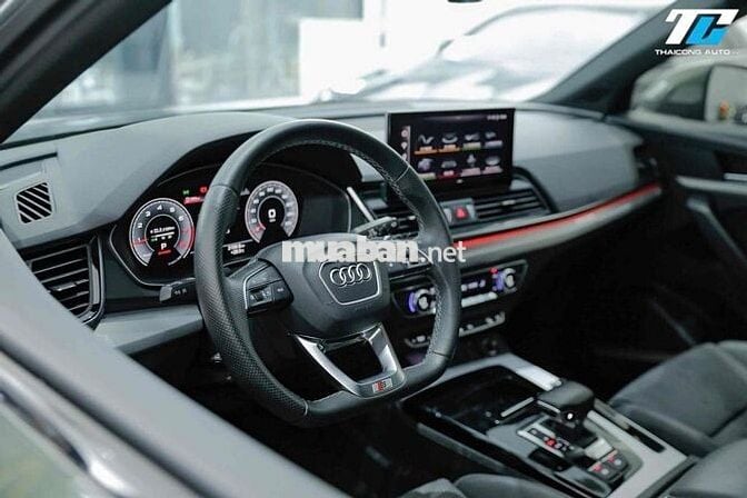 Audi Q5 sản xuất 2022 - 28000 km