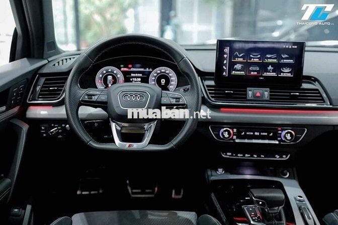 Audi Q5 sản xuất 2022 - 28000 km