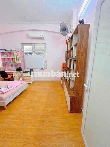 NGAY CHỢ BÀ CHIỂU - P2 BÌNH THẠNH - 5 TẦNG 42M2 - HƠN 5TỶ TL