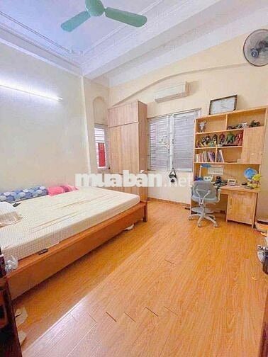 NGAY CHỢ BÀ CHIỂU - P2 BÌNH THẠNH - 5 TẦNG 42M2 - HƠN 5TỶ TL
