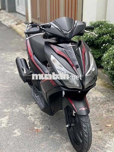 BÁN XE AIRBLADE ĐỎ ĐEN NHƯ HÌNH