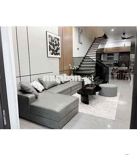 cần bán gấp nhà 1trệt, 1lầu ở Vũ Tùng, PN, giá 2ty9, dt 39m