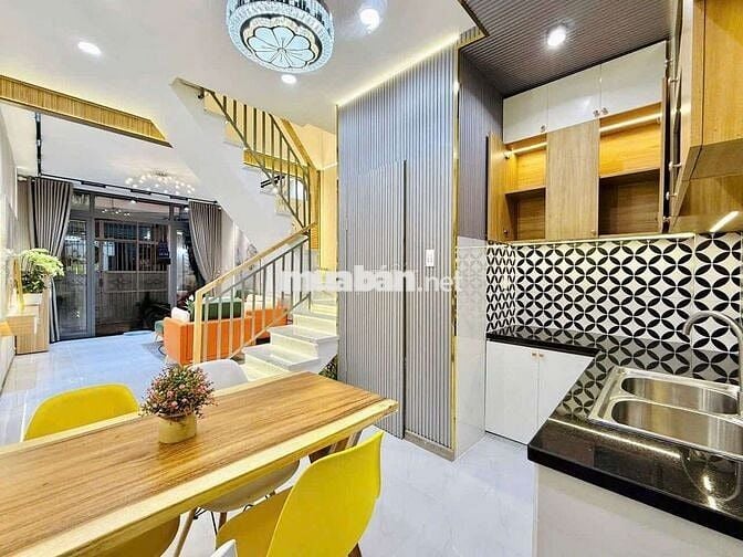 Bán nhà 2 tầng đúc BTCT 3 giường ngủ SHR đường số 59 Phường 14 Gò Vấp