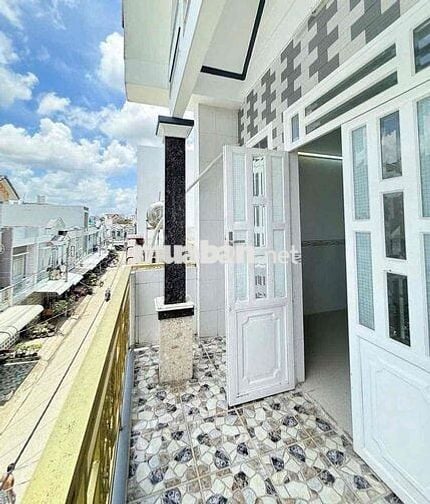 Nhà trệt 2 lầu 4 phòng KDC Thới Nhựt 1
