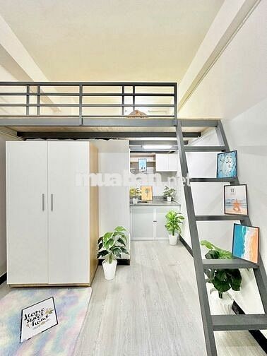 Duplex Siêu Mới - Ngay trung tâm Q5,Q10, đi bộ qua được UEH