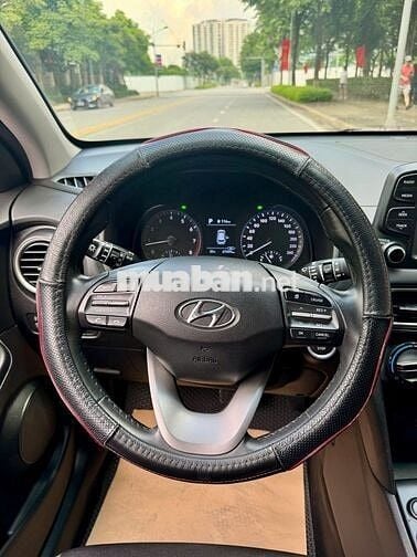 Hyundai Kona 2019 2.0 AT - 67000 km