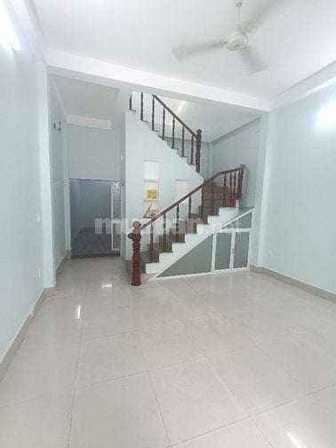 CHO THUÊ NHÀ 1 LẦU 9/31C ĐƯỜNG 4 LINH TÂY. THỦ ĐỨC