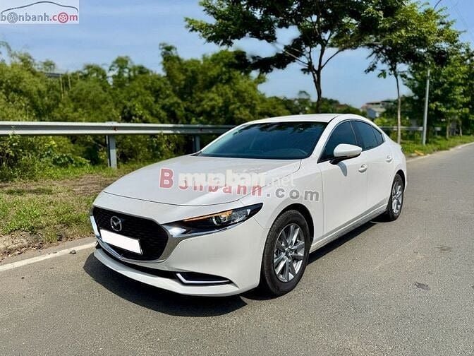 Mazda 3 1.5L Luxury 2024