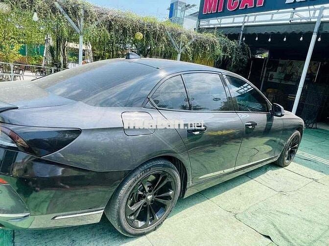 VinFast Lux A2.0 2019 Plus 2.0 AT - 71000 km