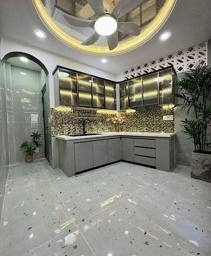 BÁN NHÀ HẬU GIANG GẦN MŨI TÀU.  
