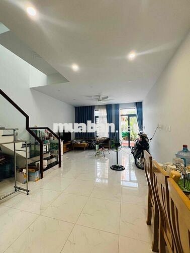 Nhà 1 lầu 1 trệt hẻm dx31 Phú mỹ ,gần chợ,đường 5m thông