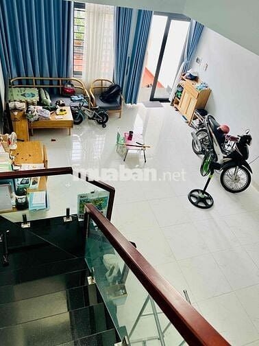 Nhà 1 lầu 1 trệt hẻm dx31 Phú mỹ ,gần chợ,đường 5m thông