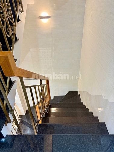 Nhà 3 Lầu tuyệt đẹp Cao cấp hẻm xe hơi cách Mặt tiền Bùi Đình Tuý 30