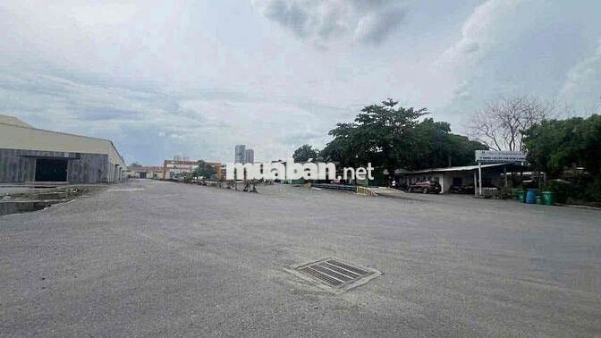 Cho thuê kho xưởng có cẩu trục. 900m, đường cont 24/24, bãi cont rộng