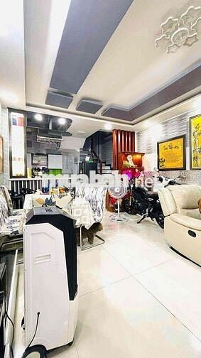 BÁN NHÀ ĐANG CHO THUÊ 30tr/TH THÍCH QUẢNG ĐỨC-PHÚ NHUẬN GIÁ 6tỷ480/64m