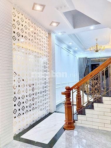 Nhà 3 Lầu tuyệt đẹp Cao cấp hẻm xe hơi cách Mặt tiền Bùi Đình Tuý 30
