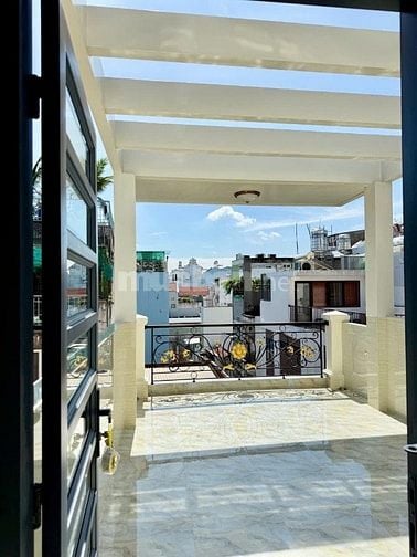 Nhà 3 Lầu tuyệt đẹp Cao cấp hẻm xe hơi cách Mặt tiền Bùi Đình Tuý 30