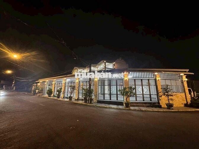 Nhà Ở Gia Đình, 2 Mặt Tiền Thủ Dầu Một HCM