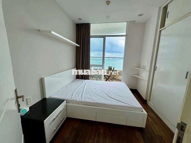 Cho thuê chung cư 2PN full nội thất view bao trọn biển