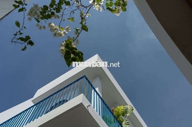 Lê Văn Khương 8m x 19m 2lầu 3pn 4wc 1 Hầm Xe Hơi