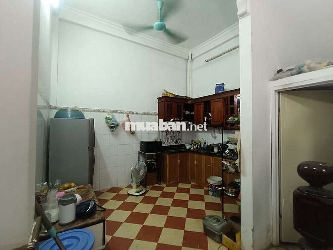 Chính chủ gửi bán nhà cạnh HV Quân Y 103 Hà Đông, cách mặt phố 10m