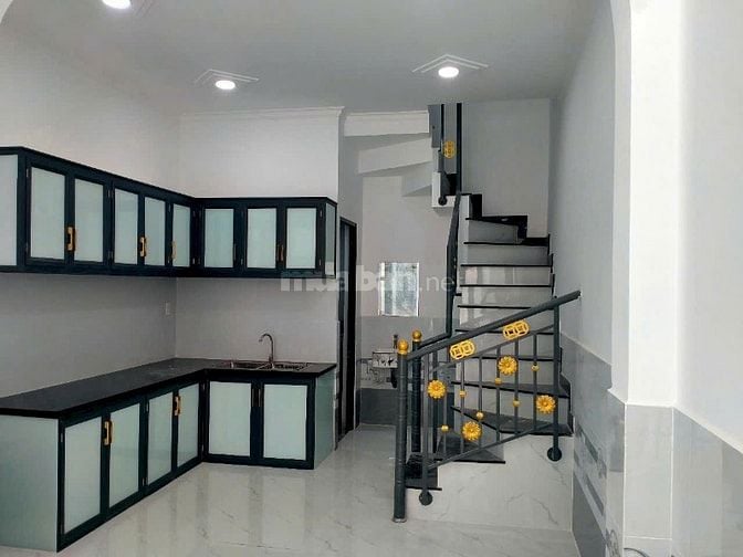 Bán nhà 2/ Võ Văn Vân Ấp 4B Vĩnh lộc B 1 lầu 2PN 4x10m 1 tỷ 730tr shcc