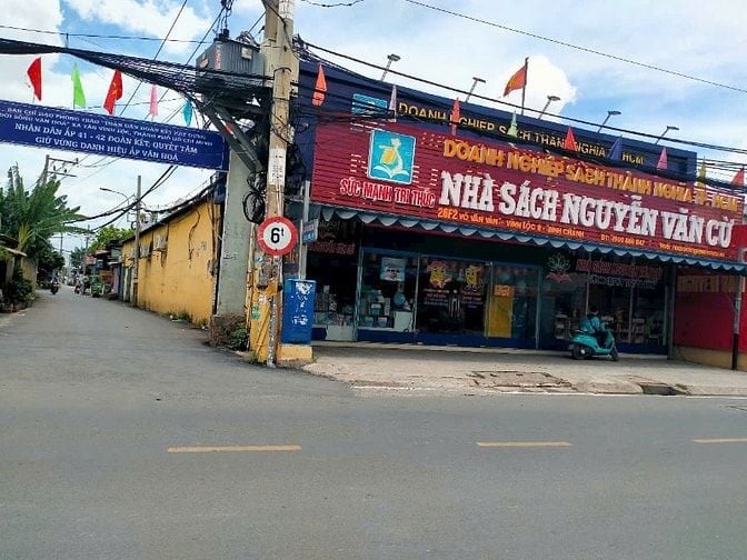 Bán nhà 2/ Võ Văn Vân Ấp 4B Vĩnh lộc B 1 lầu 2PN 4x10m 1 tỷ 730tr shcc