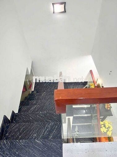 Nhà Ô TÔ đến nơi💥36m2 - 4,85 Tỷ💥Hẻm 628 Hậu Giang