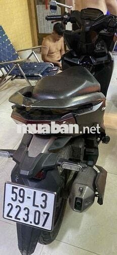 cần bán vario 125 2021