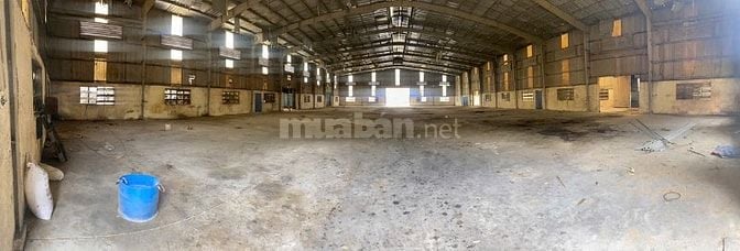 Cho thuê kho 4.000m² cụm CN TP.HCM, trạm điện 560kVA, giá: 250tr/tháng