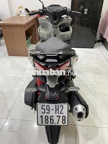 varrio 160 đk 2023 xe zin ngay chủ màu xi măng hot
