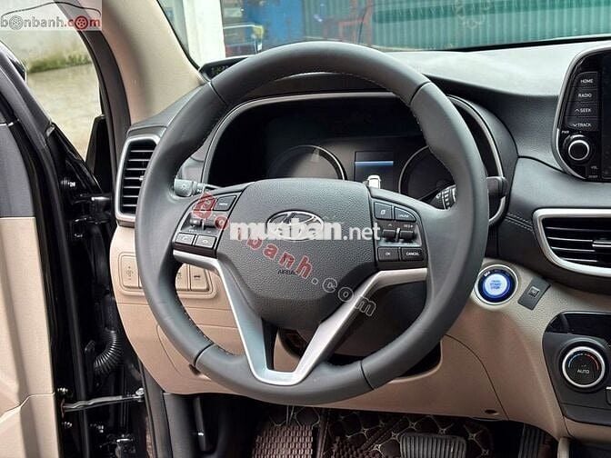 Hyundai Tucson 2.0 AT Đặc biệt 2021