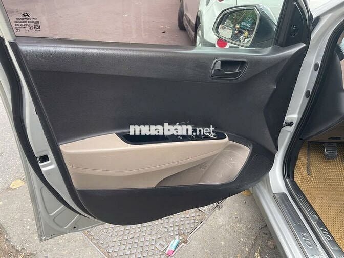 Hyundai I10 bản Base số sàn 2014