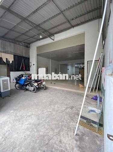 Cho thuê kho, xưởng 250m2 gần Nguyễn Ảnh Thủ