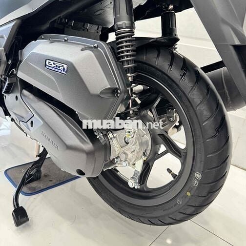 AB 160 2025 mới 300 km