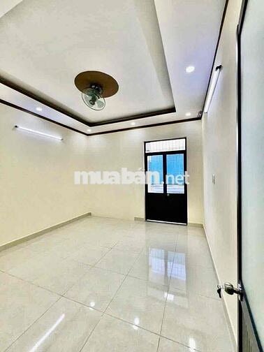 Nhà Mới DT 4x30m 1Trệt 1Lầu 3Pn 2Wc Sân Đậu Ôtô 7 Chổ Hợp Online VP
