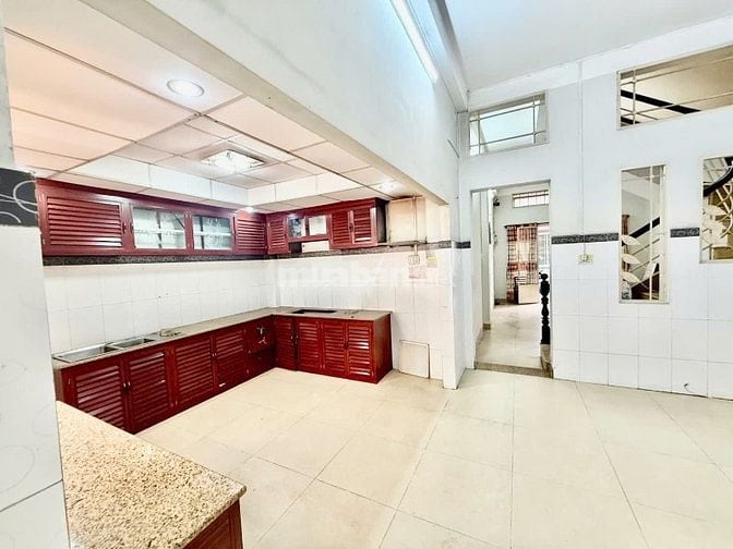 Bán Nhà 3 Lầu DT:4x15m, kiên cố hẻm Nguyễn Kiệm, P3, Q.Phú Nhuận.