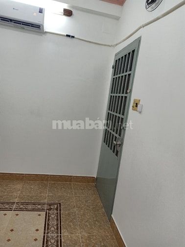 Cho thuê phòng trọ có máy lạnh, mới sạch sẽ, đẹp, đầy đủ nội thất...