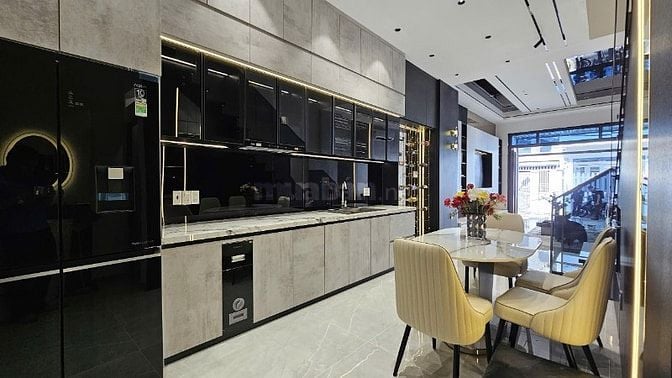 Bán Căn Nhà Phố 3 Lầu Mới Xây Full Nội Thất Cao Cấp DT 4x16m