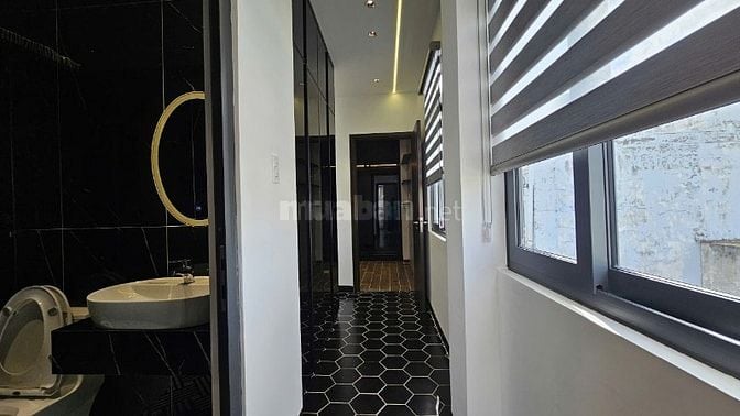 Bán Căn Nhà Phố 3 Lầu Mới Xây Full Nội Thất Cao Cấp DT 4x16m