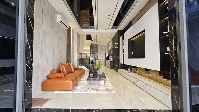 Bán Căn Nhà Phố 3 Lầu Mới Xây Full Nội Thất Cao Cấp DT 4x16m