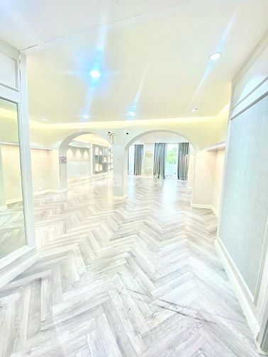 Tòa nhà MTNB Lê Văn Sỹ. DT 5x30m, HĐT 1.5 tỷ/năm