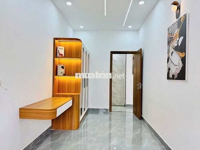 BÁN NHÀ SHR Ở GẦN UBND THẠNH XUÂN Q12. GIÁ : 3,68 TỈ