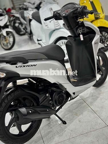 Vision 2017 zin êm Lướt ( Hỗ trợ Trả GÓP 0 Đồng )