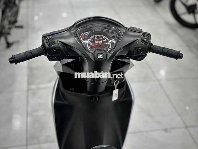 Vision 2017 zin êm Lướt ( Hỗ trợ Trả GÓP 0 Đồng )