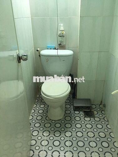 PHÒNG RỘNG, THOÁNG, MÁT GIÁ RẺ