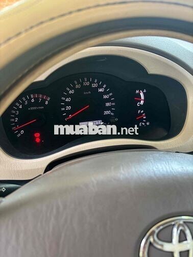Toyota Innova 2007 G - 240000 km